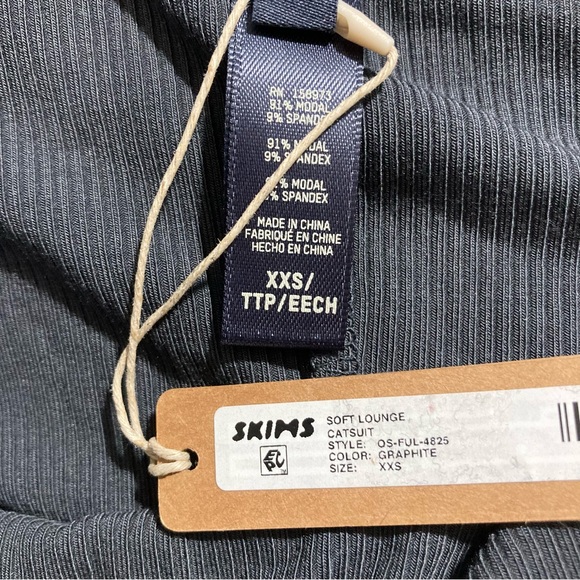 SKIMS Soft Lounge Catsuit XXS - Picture 7 of 8